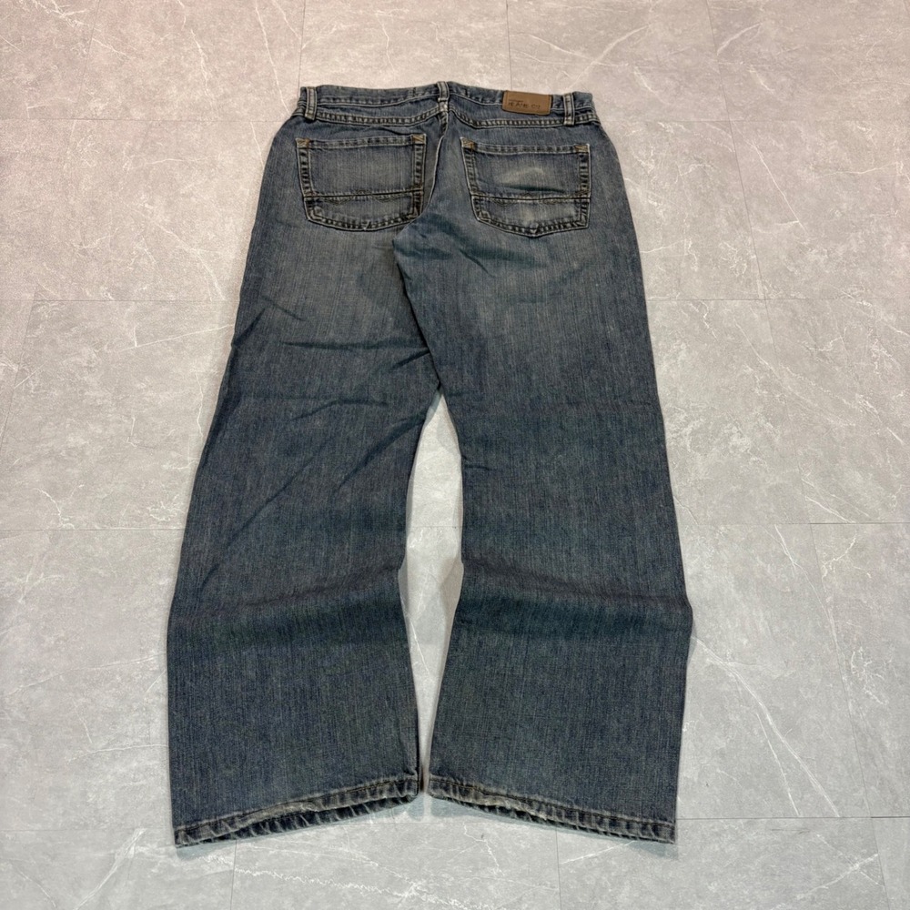 Wrangler Relaxed bootcut blue denim jeans size 32"
